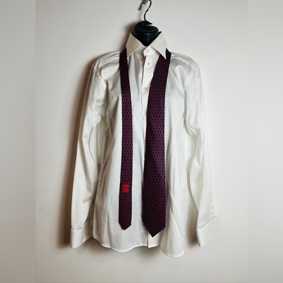 Authentic Hermes Geometric Silk Tie - Picture 2 of 12